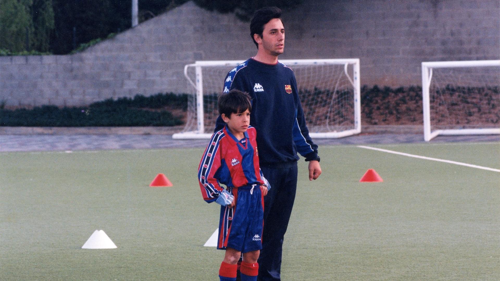 carles-jordialba Carles Romagosa training Jordi Alba when he was a child.
